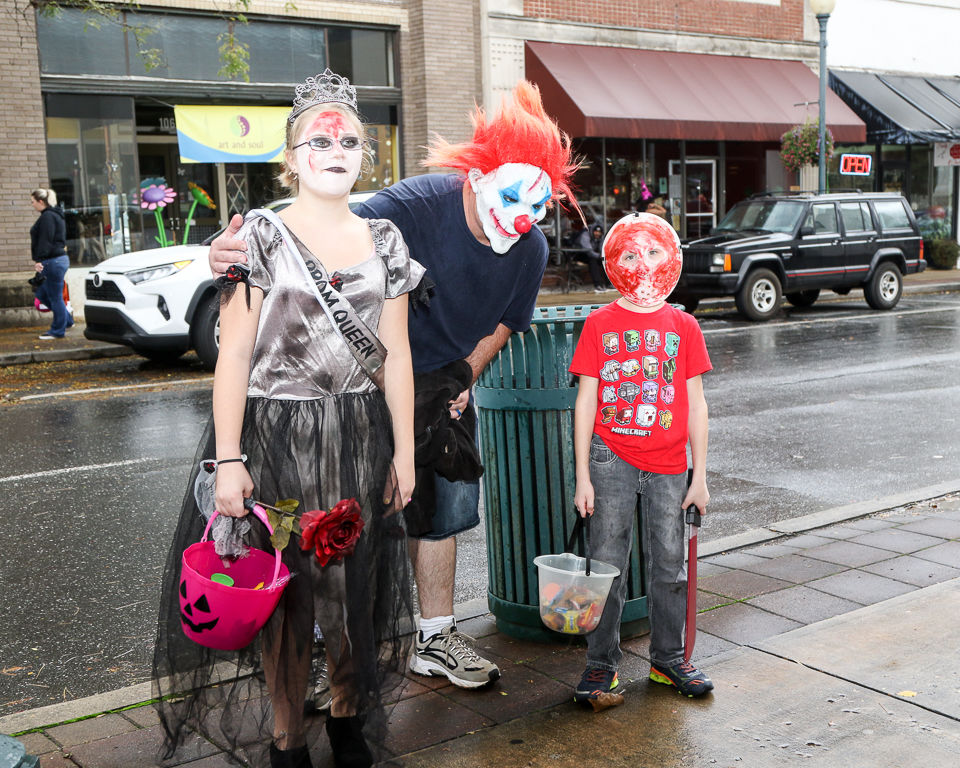 Halloween Trick or Treat Downtown Morganton 2019-9456.JPG